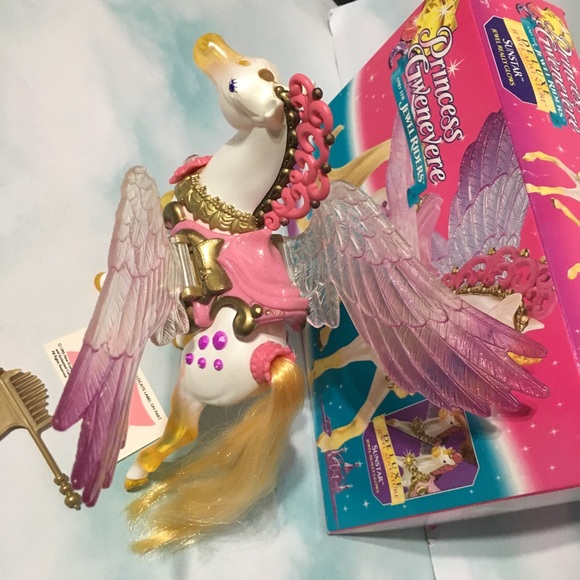 PRINCESS GWENEVERE & THE JEWEL RIDERS UNICORN -BOX - Picture 8 of 16